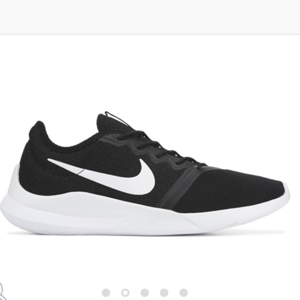 Nike Men’s VTR Sneaker Size 10